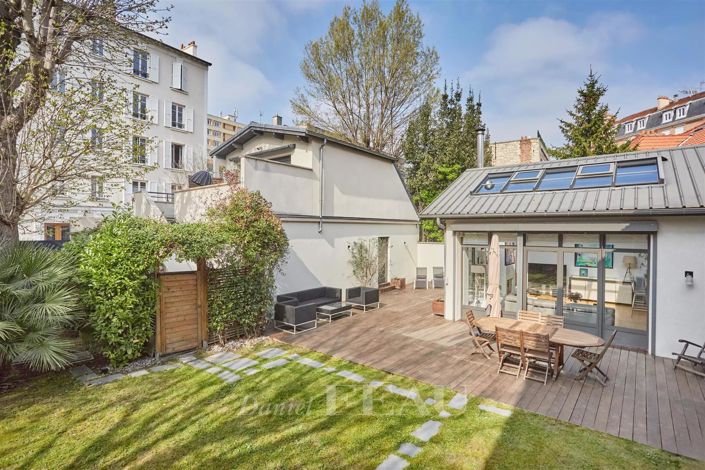 Image No.47-5 Bed House for sale