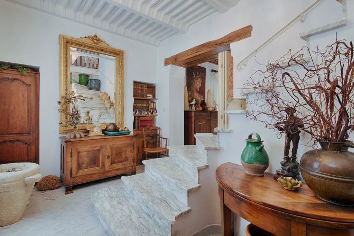 Image No.7-5 Bed House for sale