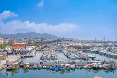 3 Bed Apartment for sale