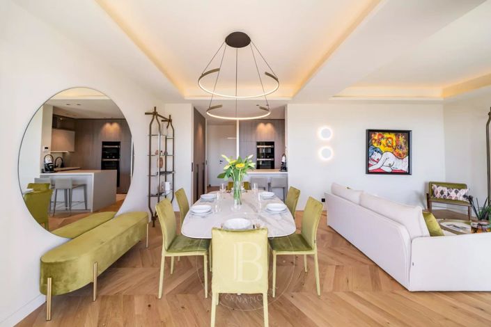 Image No.13-3 Bed Apartment for sale