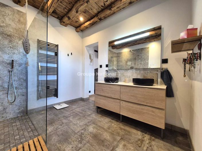 Image No.24-4 Bed House for sale