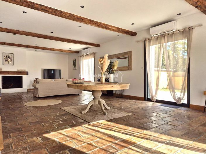 Image No.3-4 Bed House for sale