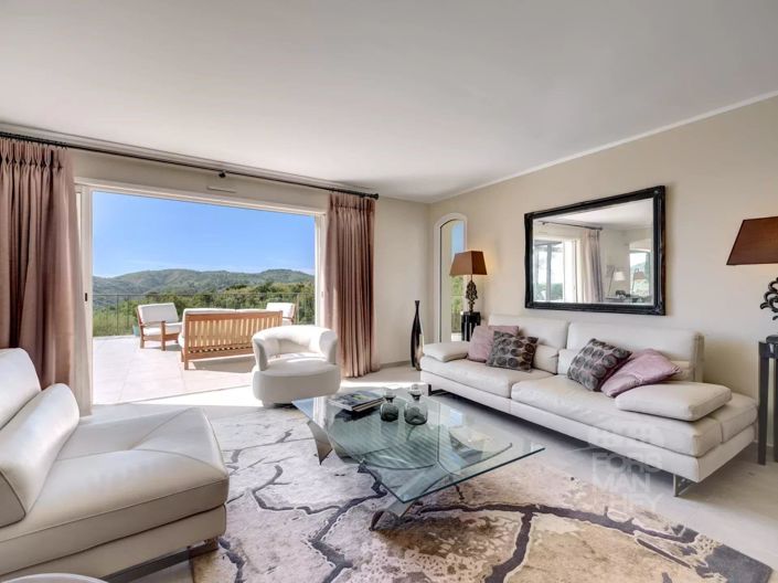 Image No.4-4 Bed House for sale