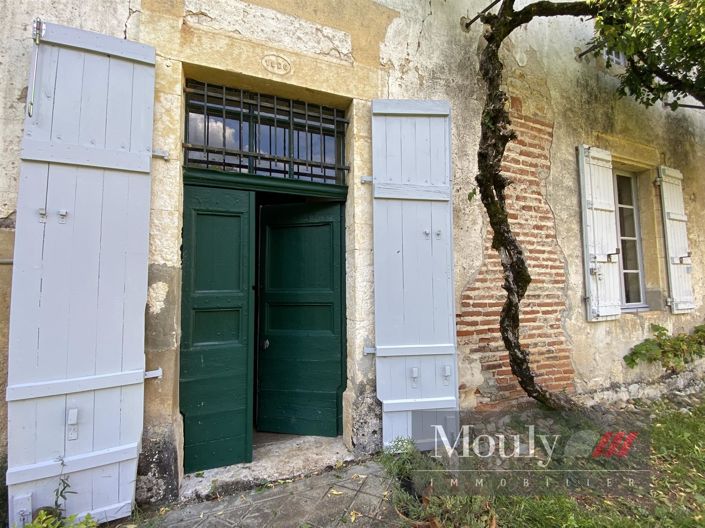 Image No.10-5 Bed House for sale