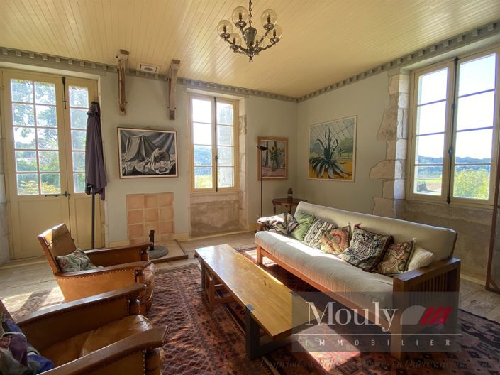 Image No.4-5 Bed House for sale