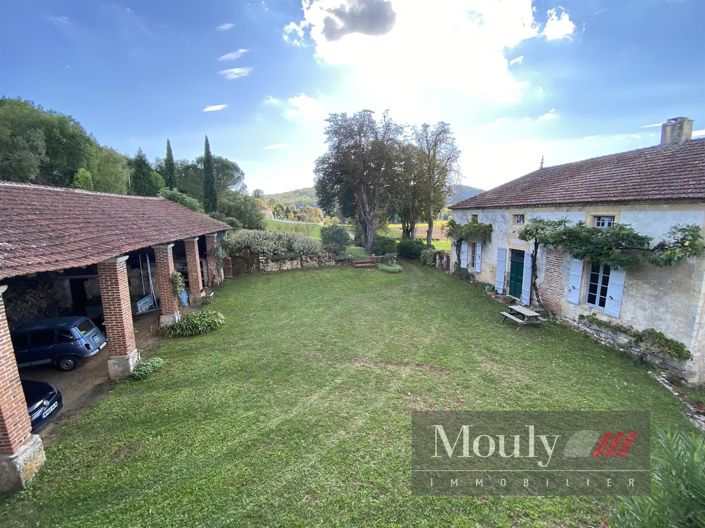 Image No.9-5 Bed House for sale