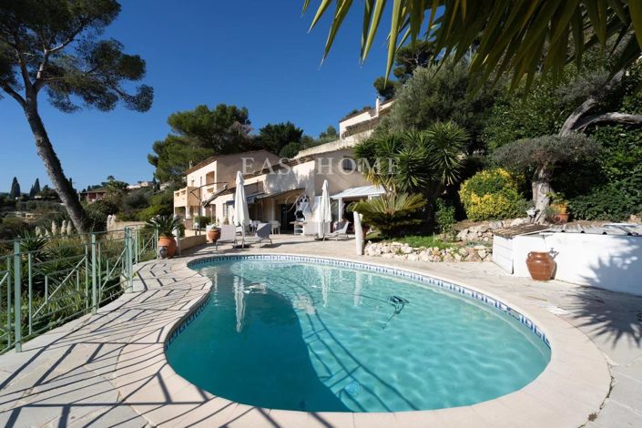 Image No.17-5 Bed House for sale