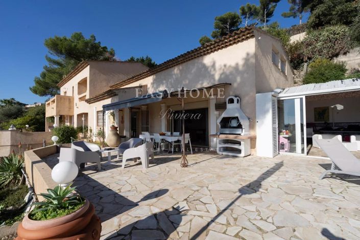 Image No.20-5 Bed House for sale