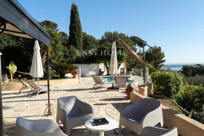 Image No.26-5 Bed House for sale