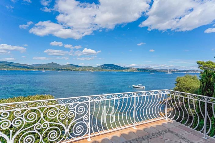 Image No.3-5 Bed House for sale