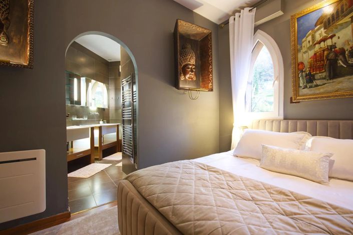 Image No.27-6 Bed House for sale