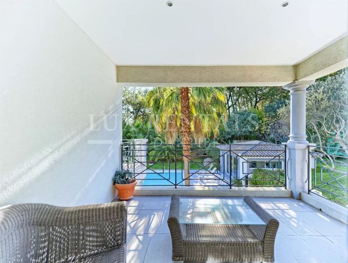 Image No.15-4 Bed House for sale