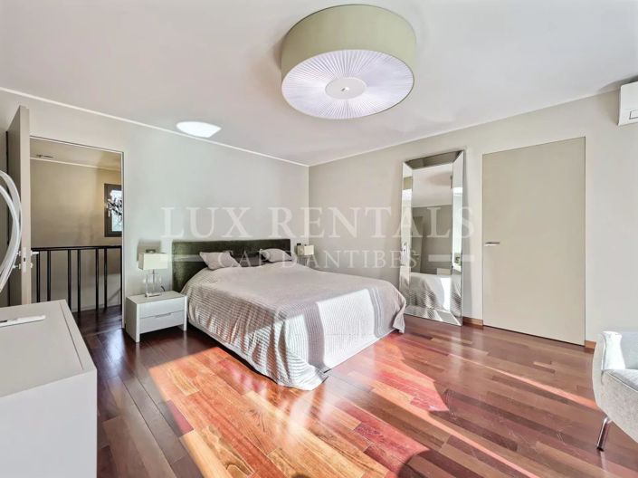 Image No.18-4 Bed House for sale