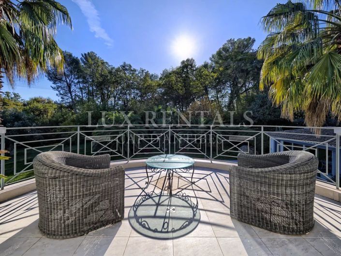 Image No.21-4 Bed House for sale