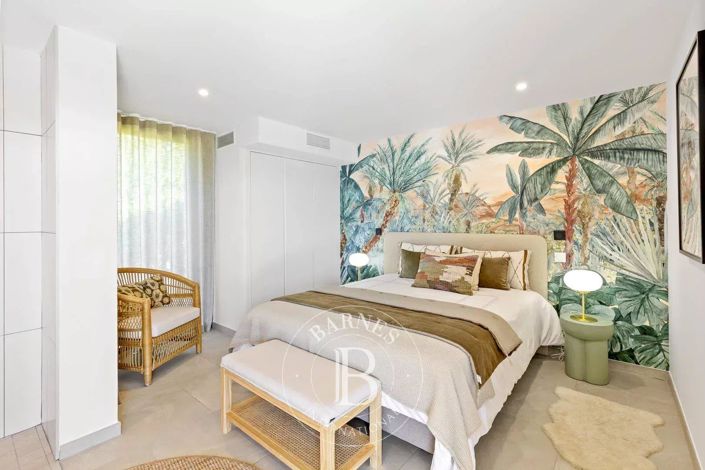 Image No.11-4 Bed House for sale