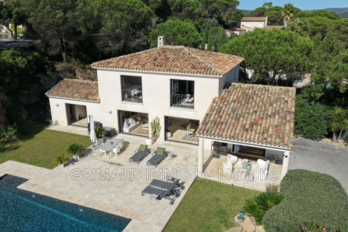 Image No.2-4 Bed House for sale