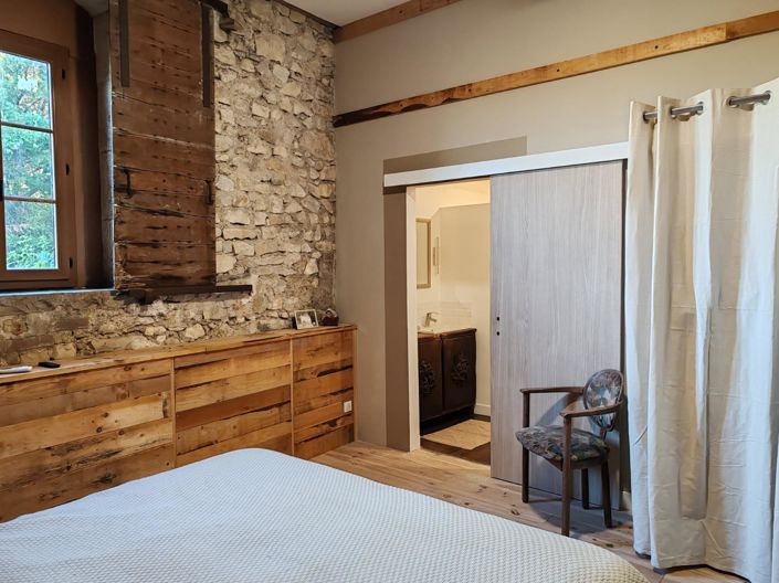 Image No.28-11 Bed House for sale