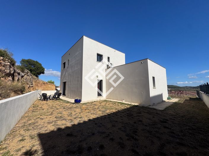 Image No.26-4 Bed House for sale