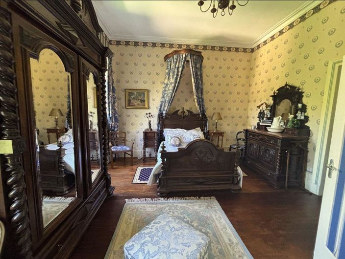 Image No.14-House for sale