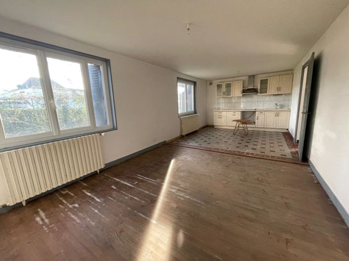 Image No.6-5 Bed House for sale