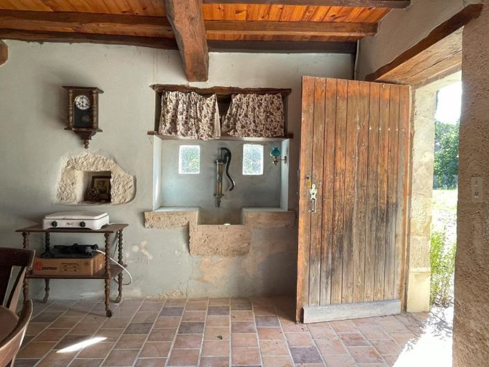 Image No.14-7 Bed House for sale