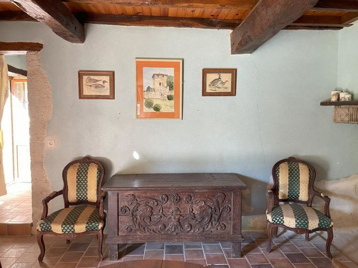 Image No.16-7 Bed House for sale