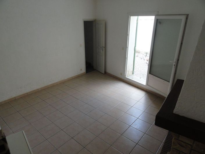 Image No.15-3 Bed House for sale