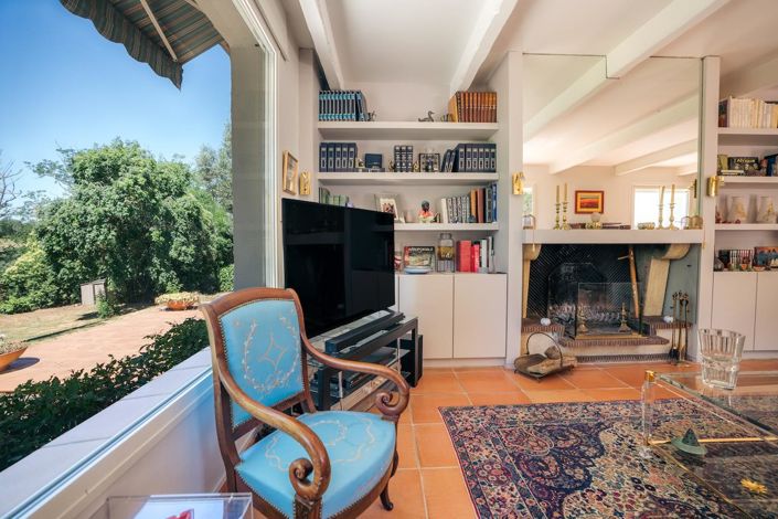 Image No.25-4 Bed House for sale