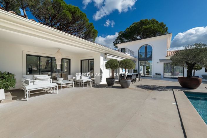 Image No.2-5 Bed House for sale