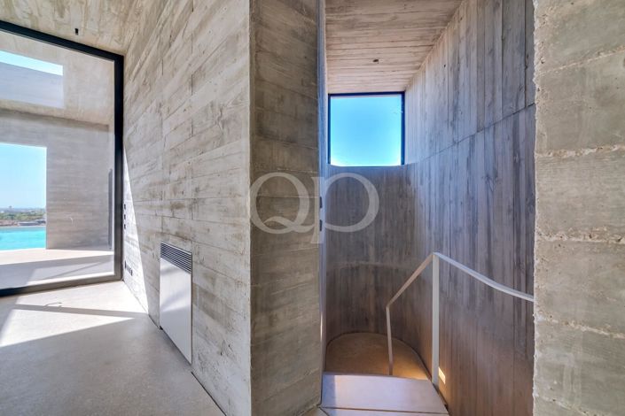 Image No.28-4 Bed House for sale