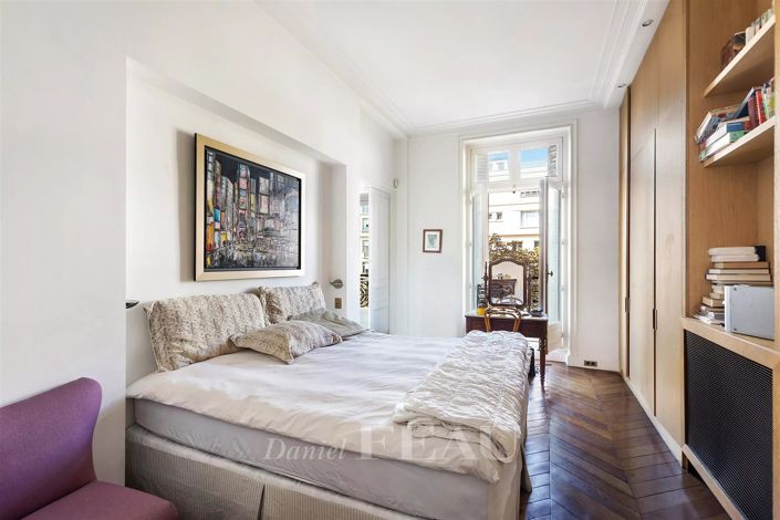 Image No.14-4 Bed Apartment for sale