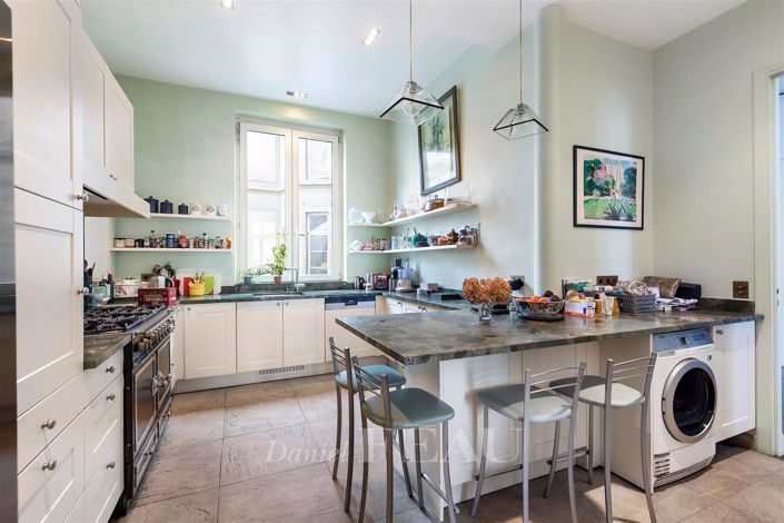 Image No.9-4 Bed Apartment for sale