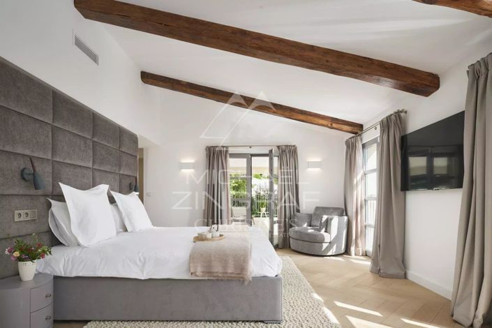 Image No.7-5 Bed House for sale