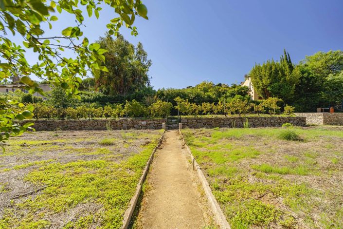 Image No.12-House for sale