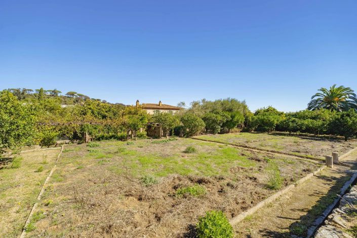 Image No.9-House for sale