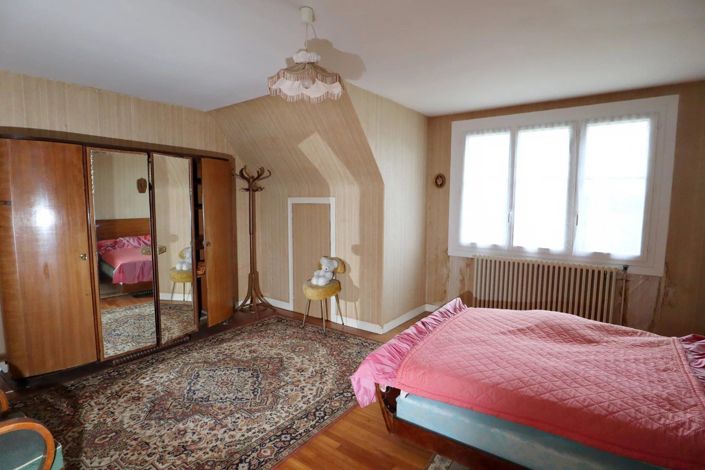 Image No.12-3 Bed House for sale