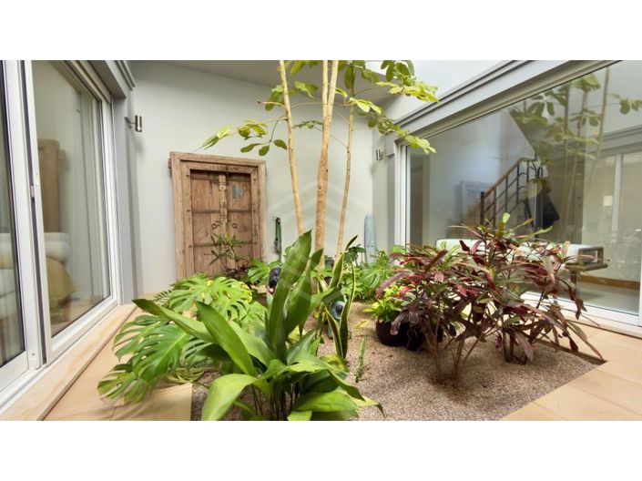 Image No.5-4 Bed House for sale