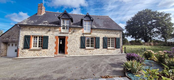 Image No.2-4 Bed House for sale