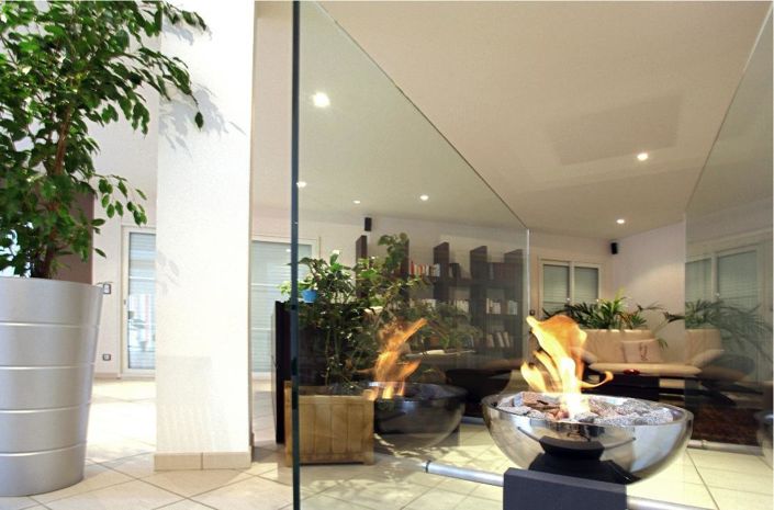 Image No.11-5 Bed House for sale