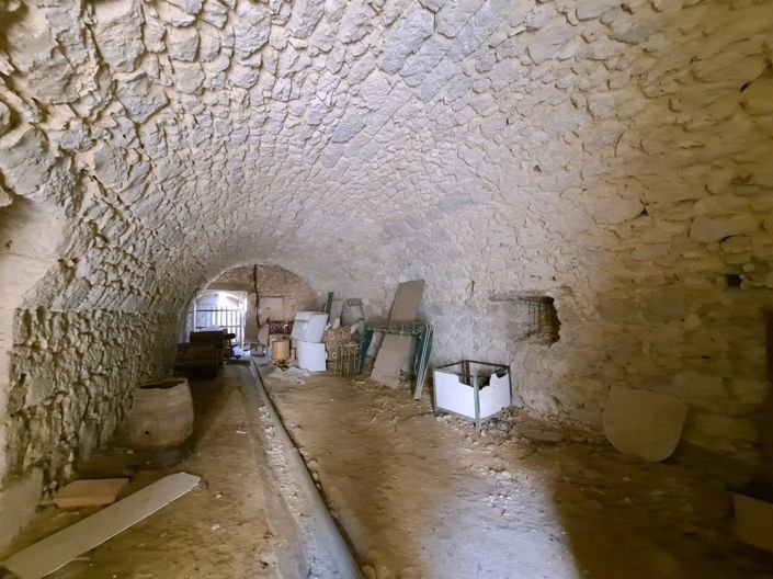 Image No.23-6 Bed Property for sale