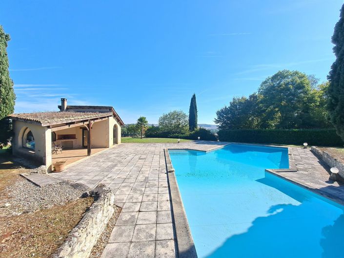 Image No.29-6 Bed Property for sale