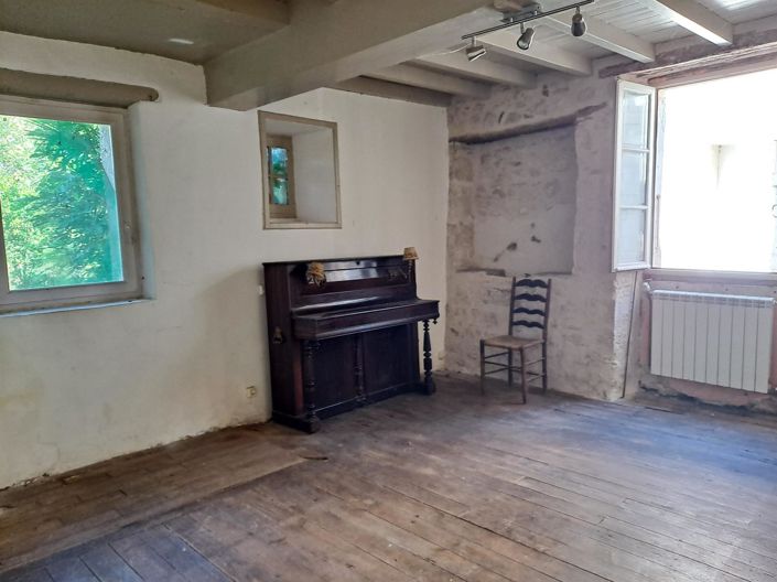 Image No.6-3 Bed House for sale