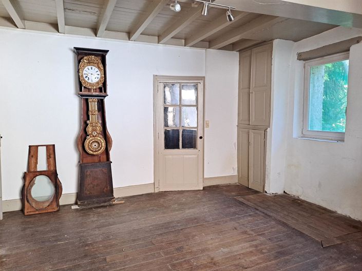 Image No.7-3 Bed House for sale