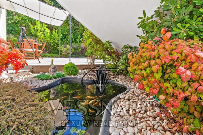 Image No.4-4 Bed House for sale