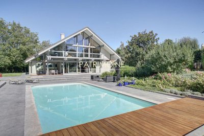 4 Bed Property for sale