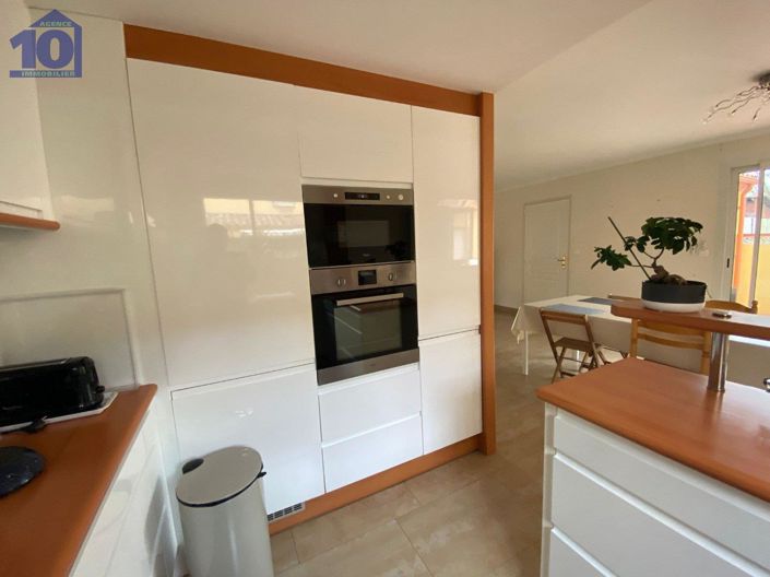 Image No.4-3 Bed House for sale