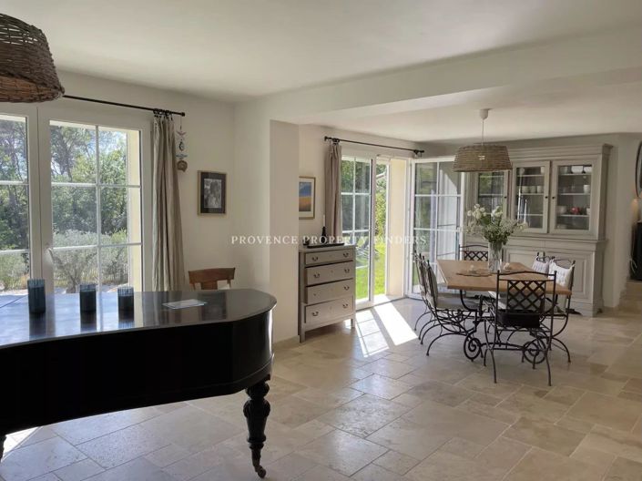 Image No.13-4 Bed House for sale