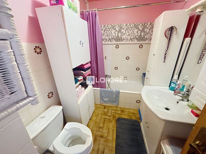 Image No.8-Apartment for sale