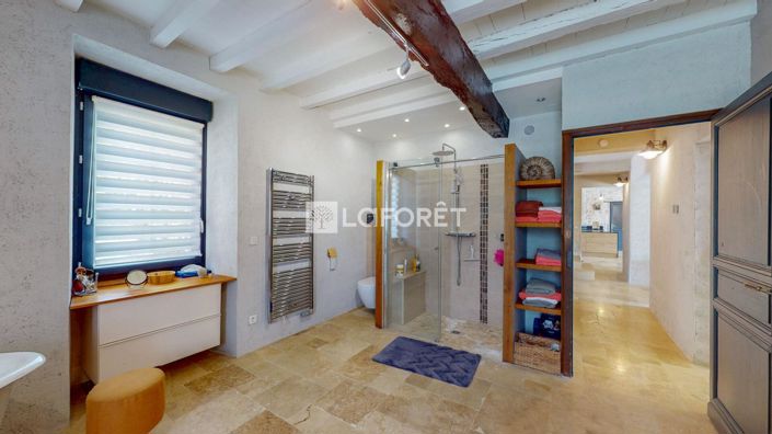 Image No.6-7 Bed Property for sale