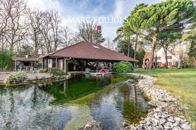 1 - Lamorlaye, House